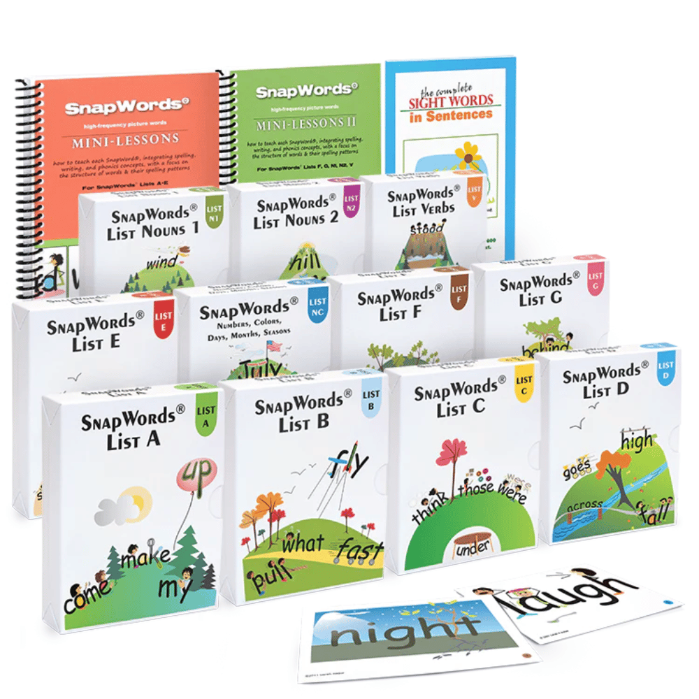 A photo of the SnapWords® 607 Kit components (3 books and 11 sets of sight word flashcards)